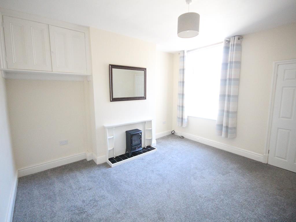 3 bedroom mid terrace house To Let in Barnoldswick - IMG_6960.jpg